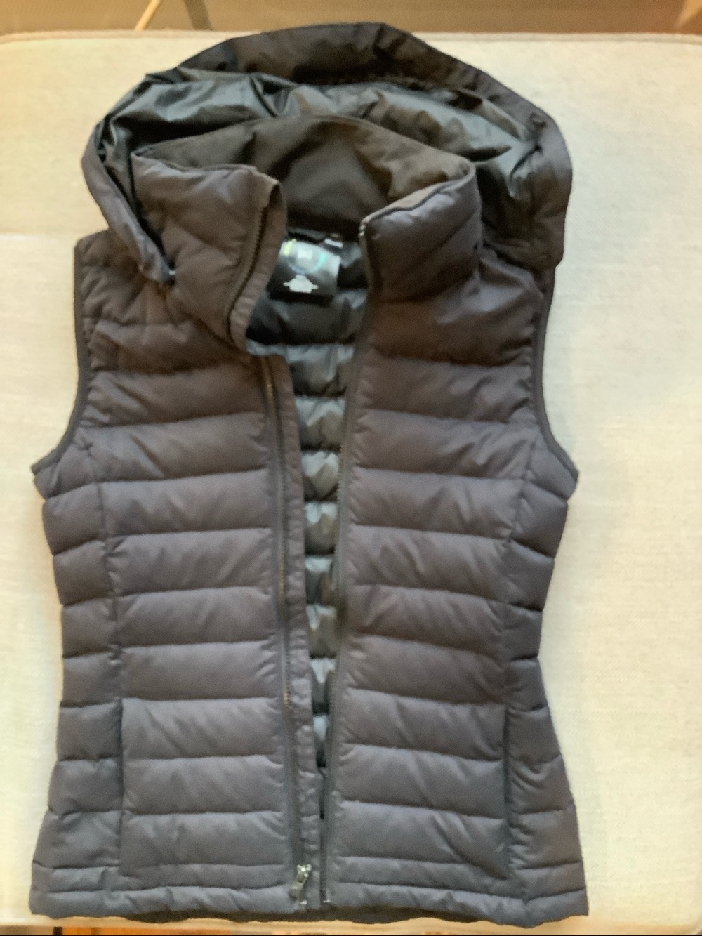 Burton AK Women’s Down Vest w/ Detachable Hood